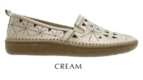Cassini Women's Mazer Loafers- Cream