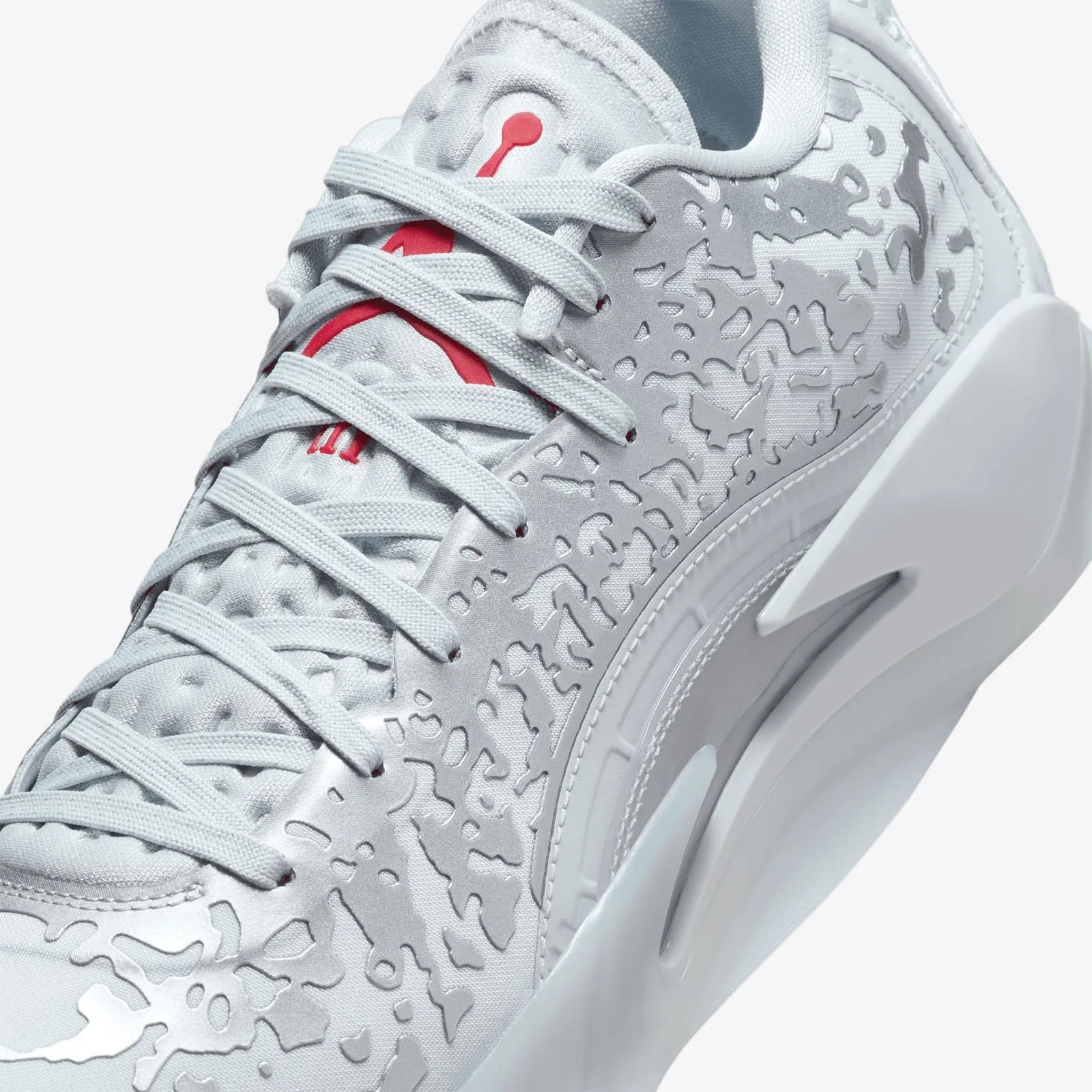 Zion 3 - Pure Platinum/University Red